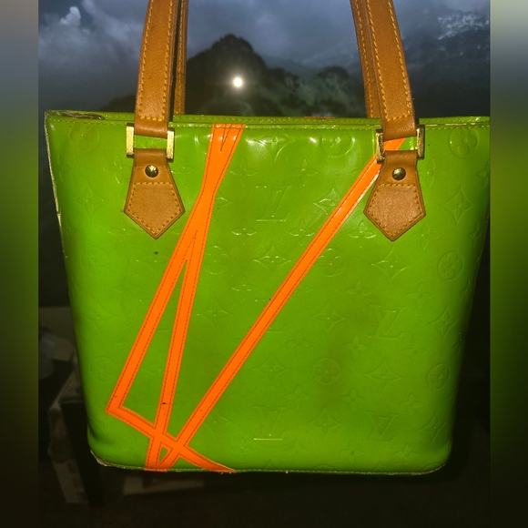 Robert Wilson LV RARE PIECE - Picture 2 of 11